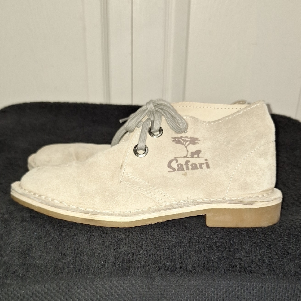 Bata Safari Lace-Up Suede Leather Boots - Cream - 8½ - Picture 4 of 9